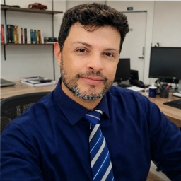 Oscar Moraes